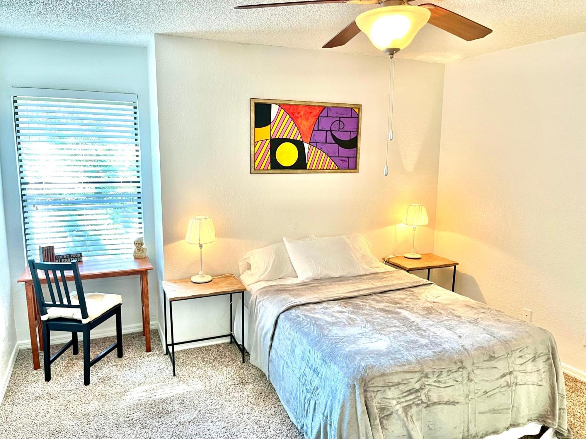 Daytona 2 Bed Apartment 10 Minutes To Beach With Balcony Port Orange Dış mekan fotoğraf