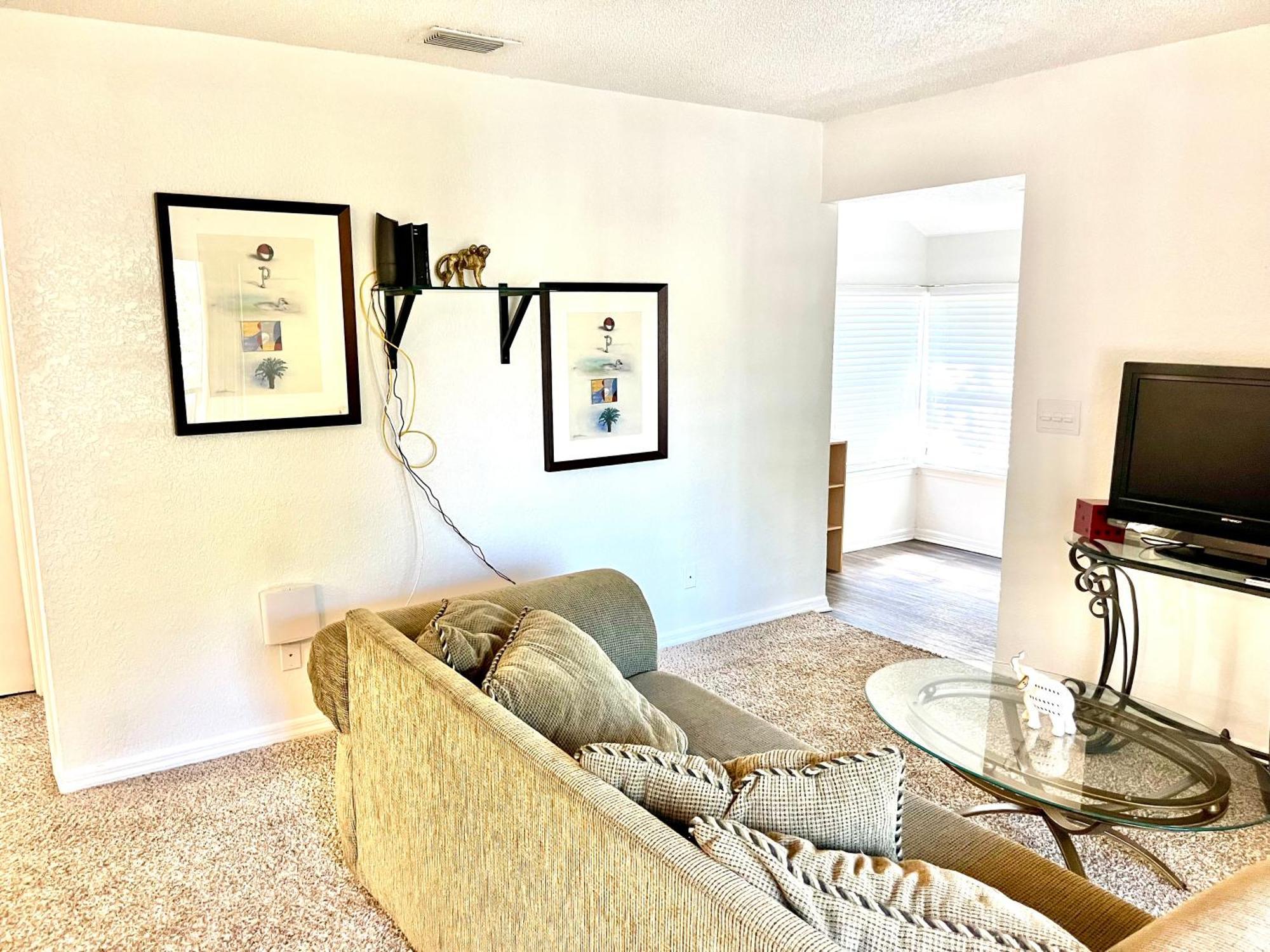 Daytona 2 Bed Apartment 10 Minutes To Beach With Balcony Port Orange Dış mekan fotoğraf