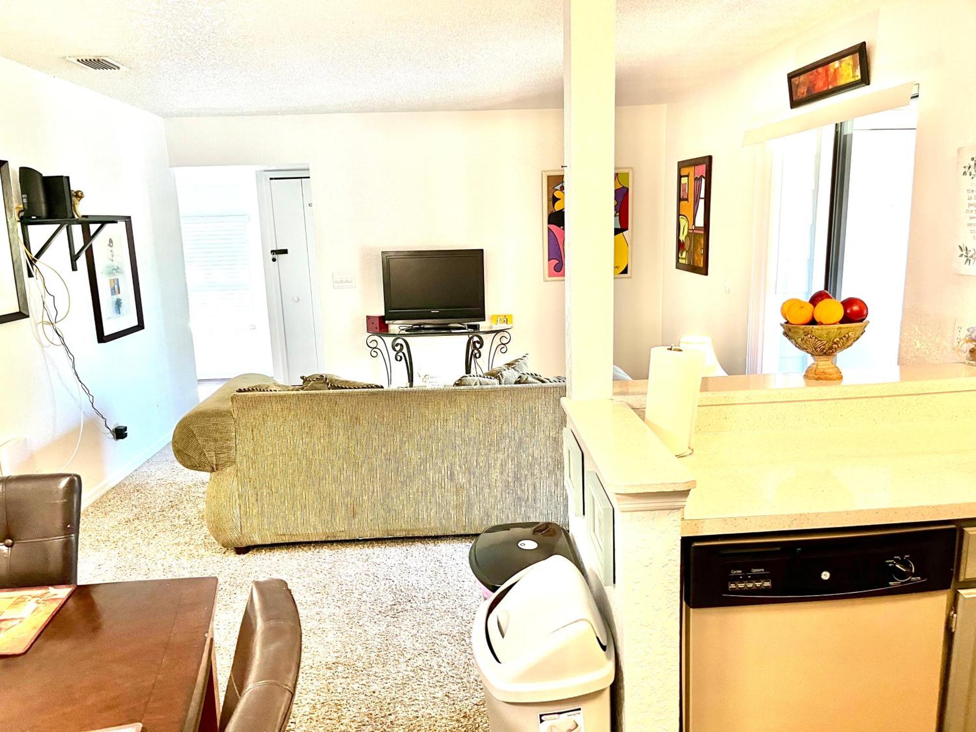 Daytona 2 Bed Apartment 10 Minutes To Beach With Balcony Port Orange Dış mekan fotoğraf