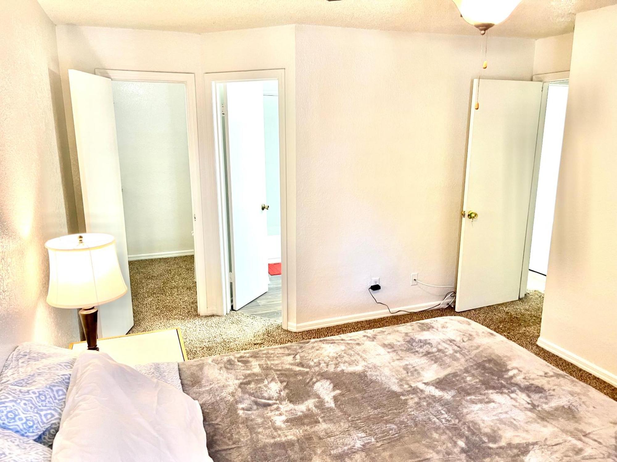 Daytona 2 Bed Apartment 10 Minutes To Beach With Balcony Port Orange Dış mekan fotoğraf