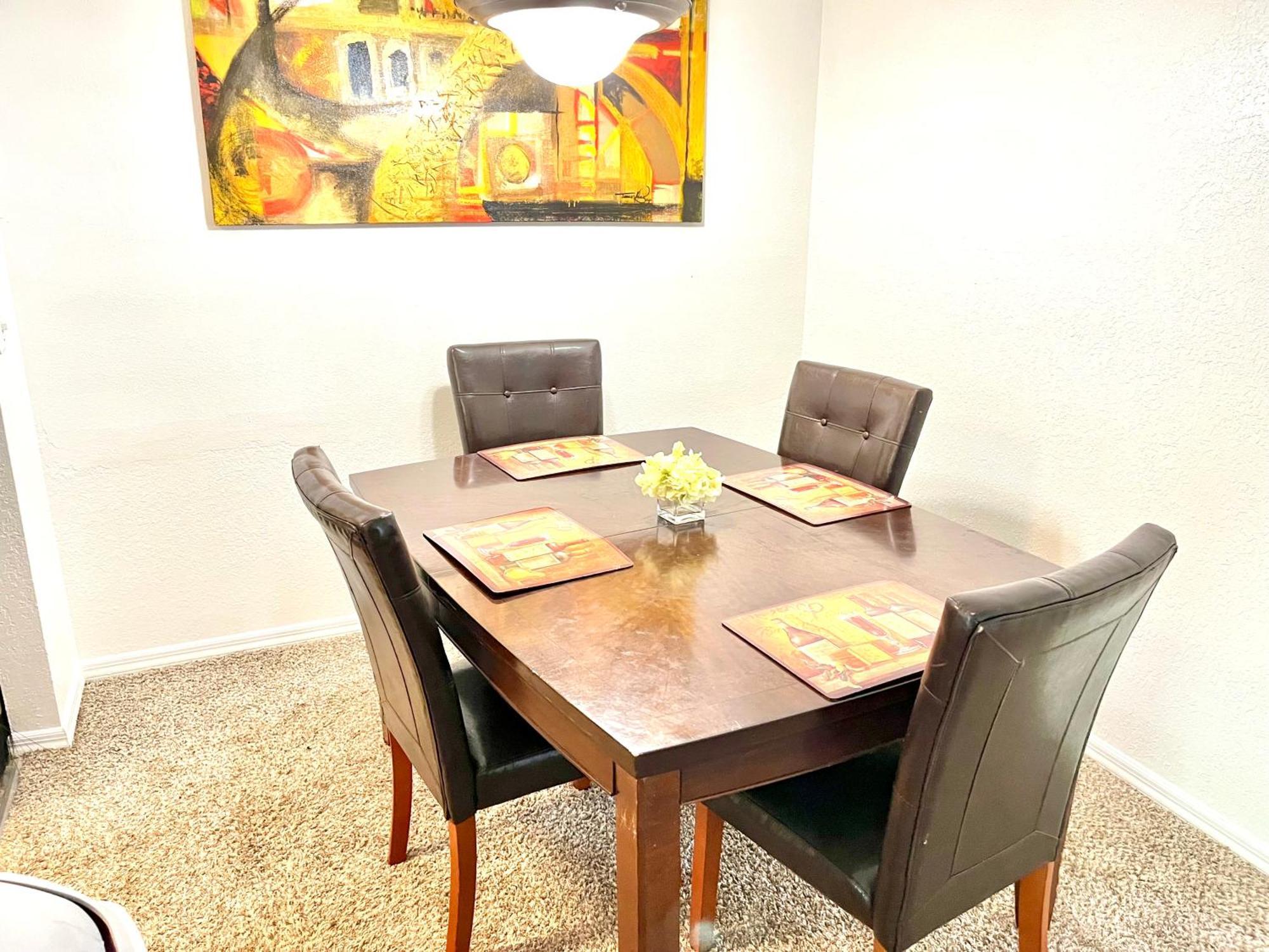 Daytona 2 Bed Apartment 10 Minutes To Beach With Balcony Port Orange Dış mekan fotoğraf