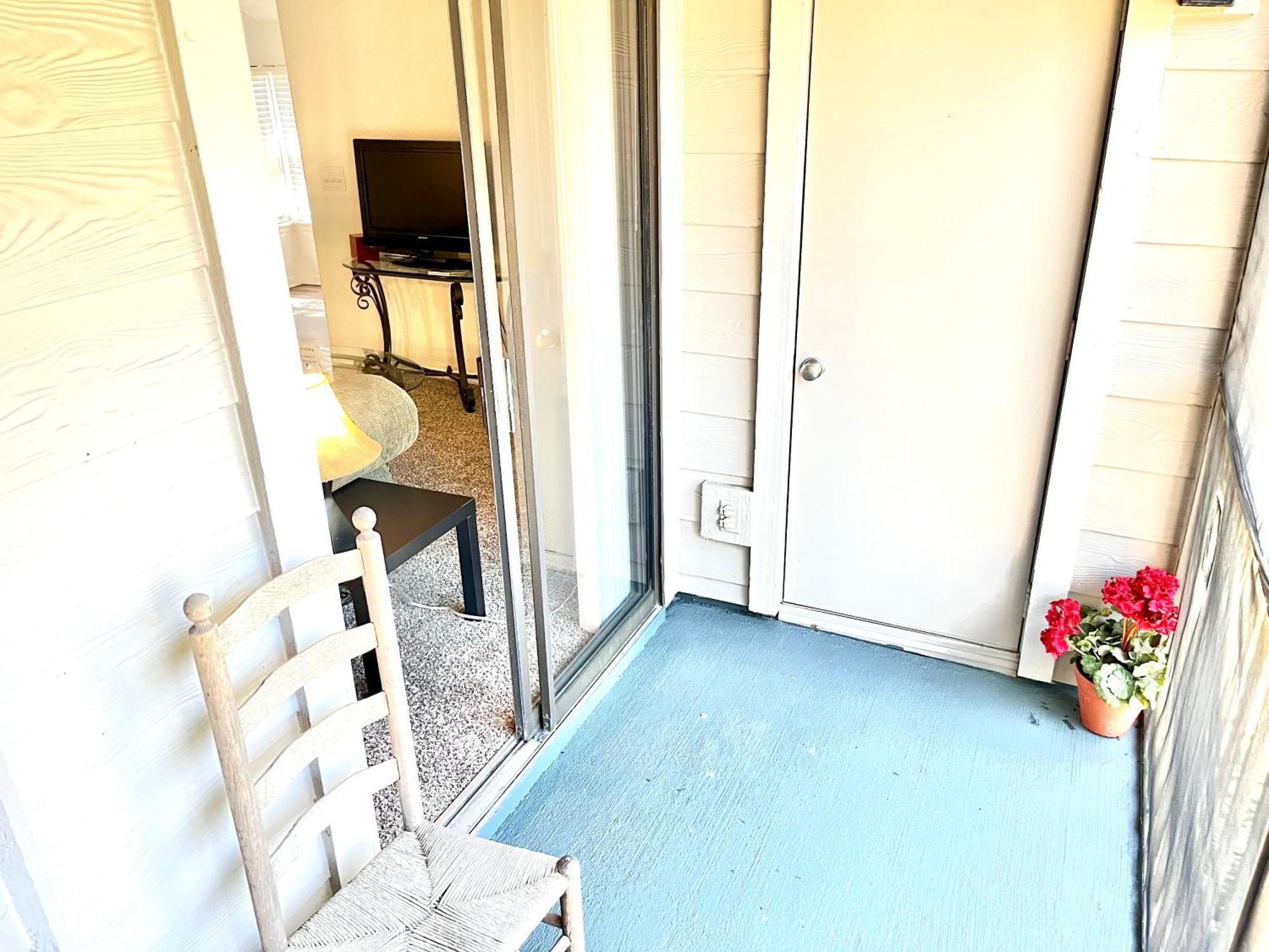 Daytona 2 Bed Apartment 10 Minutes To Beach With Balcony Port Orange Dış mekan fotoğraf