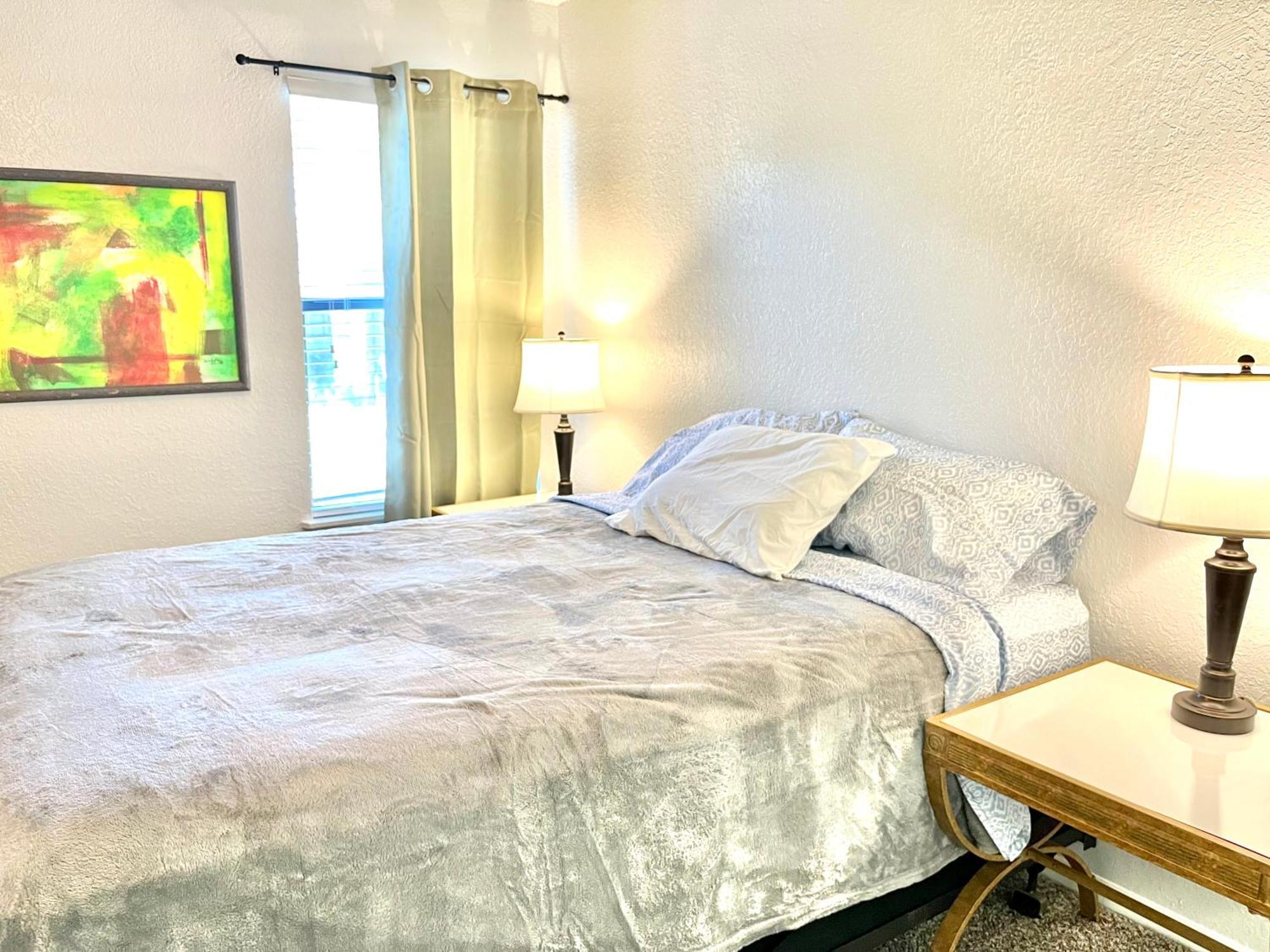 Daytona 2 Bed Apartment 10 Minutes To Beach With Balcony Port Orange Dış mekan fotoğraf